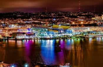 Heinz Field in Pittsburgh, Pennsylvania, at night.